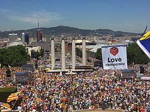 11-06-17 acte pro referendum a Montjuic 5359