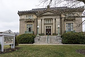 Attleboro Public Library (Massachusetts)