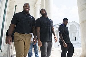 Baltimore Ravens Visit Arlington National Cemetery (36675571346)