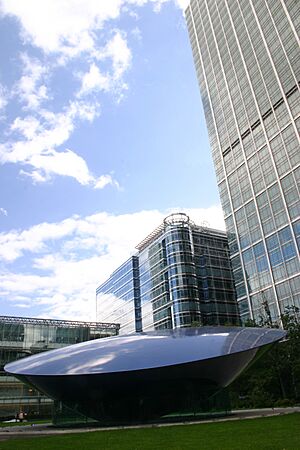 Canada Square Canary Wharf Eastwards
