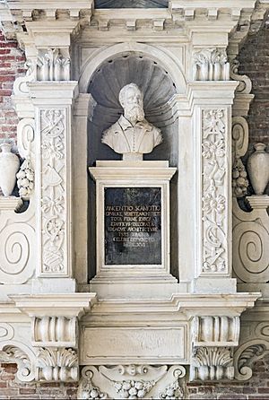 Chiesa di San Lorenzo a Vicenza - Interno - Monumento di Vincenzo Scamozzi