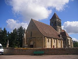The church of Saint-Martin in Bessay-sur-Allier