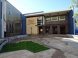 Instituto de Música Juan Morel Campos, C. Cristina y C. Mayor, Bo. Tercero, Ponce, Puerto Rico, mirando al sur-sureste (DSC03149).jpg