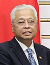 Ismail Sabri Fumio Kishida 2022 (cropped).jpg