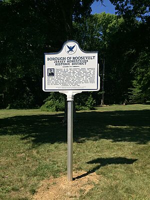 Jersey Homesteads (Roosevelt), N.J. marker