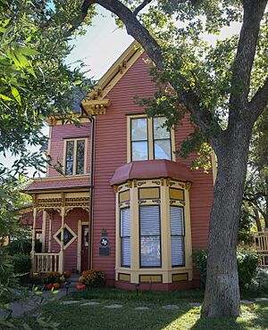 LeesBryanHouse (1 of 1)