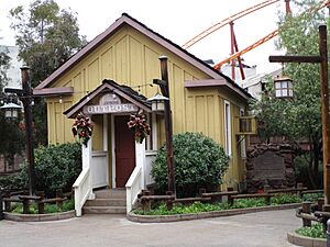 Maizeland School at Knott's Berry Farm
