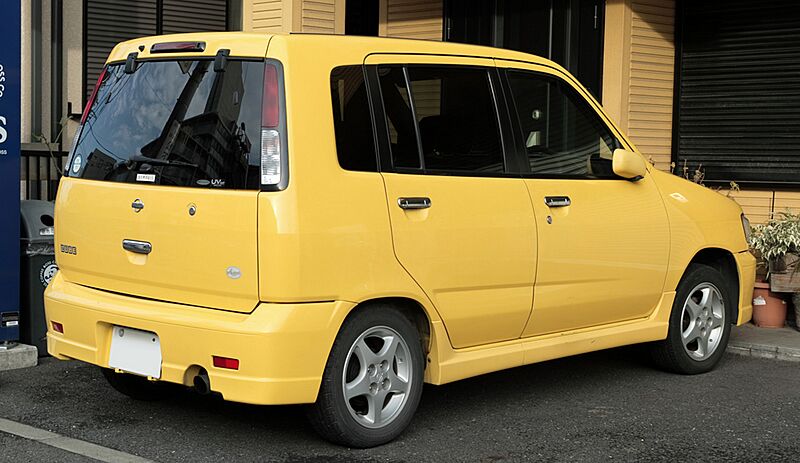 Nissan Cube Z10 002