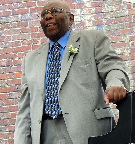 Oliver Jones (cropped)