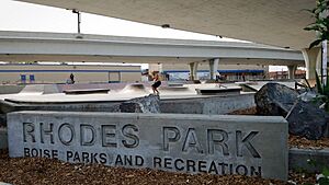 Rhodes Skate Park (2)
