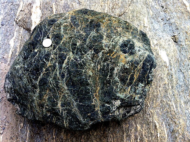 Serpentinite sur gneiss