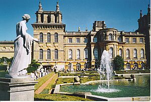 The West Front, Blenheim Palace. - geograph.org.uk - 138111
