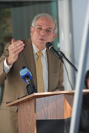 Tomás Regalado (American politician)-Parkview