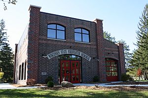 WisconsinStateFirefightersMemorialBuilding2010