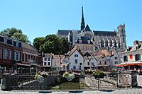 0 Amiens - Place du Don - Cathédrale (1)