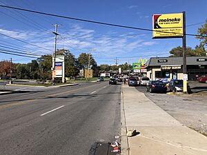 2022-10-16 14 58 10 View north along U.S. Route 13 (MacDade Boulevard) just north of Springfield Road in Darby, Delaware County, Pennsylvania