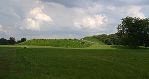 Angel mound with turret HRoe 2008