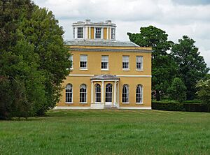 Bradwell Lodge, Bradwell on Sea (geograph 6034387)