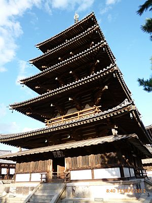 Buddhist Monuments in the Horyu-ji Area-122502