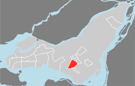 Location of Côte Saint-Luc on the Island of Montreal  (Grey areas indicate demerged municipalities)