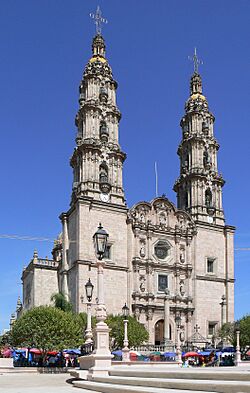 Catedral Basílica de San Juan de Los Lagos.jpg