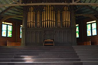 Davis-Ferris Organ Front View.jpg