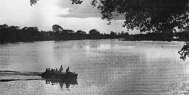 Force Publique Commander-in-Chief crossing the Baro River near Gambela