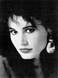 Geena Davis - Southwest Daily News (1983)