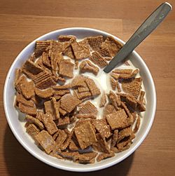 Golden Grahams cereal, with milk.jpg
