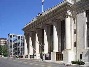 Kansas City Public Library Central Branch