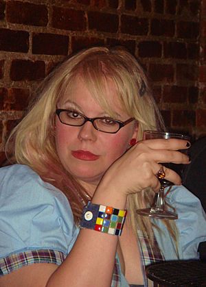 Kirsten Vangsness Facts for Kids