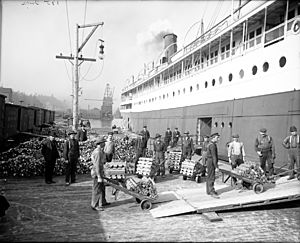 Loading copper, Houghton, Michigan, c1905