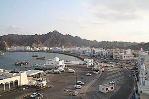 Oman-Muscat-Muttrah-21-Marina