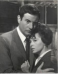 Pina Pellicer and Arturo Fernández in Rogelia (1962)