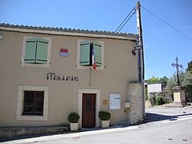 The town hall in Saint-Paulet