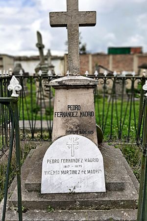 Tumba de Pedro Fernández Madrid y Vicenta Martínez de Madrid