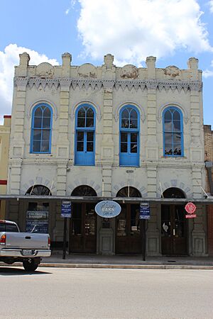 Columbus-tx2016-60(ehrenwerth-ramsey-untermeyer-bldg)