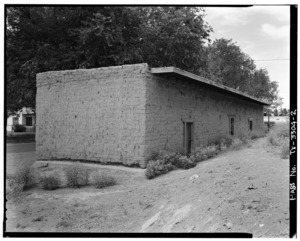 East and north (raar) façade - Old County Jail, San Elizario Plaza, El Paso, El Paso County, TX HABS TEX,71-ELPA,2-2