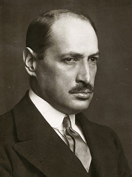 Károlyi Mihály köztársasági elnök (cropped)