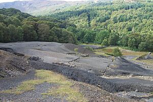 Klondyke Lead Mine Slag Heaps - geograph.org.uk - 223644