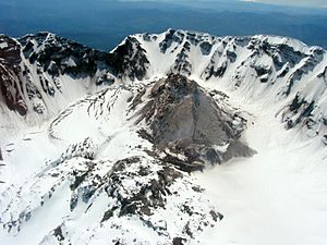 Mt St Helens New Dome 5-25-05