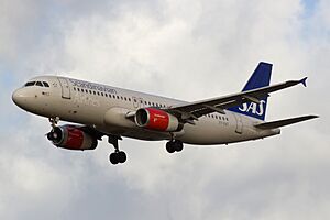 OY-KAT A320 SAS CPH
