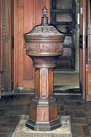 Oxhey Chapel - Font - geograph.org.uk - 350524