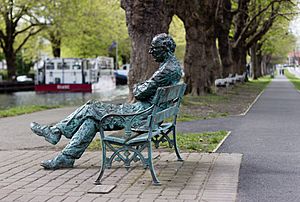 Patrick Kavanagh monument at Grand Canal, Dublin