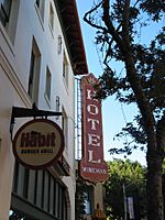 The Wineman Hotel - panoramio