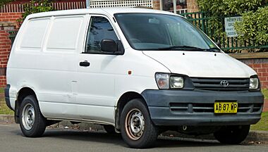 1997-1999 Toyota TownAce (KR42R) van 01.jpg
