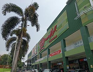 999 Shopping Mall Caloocan, May 2023