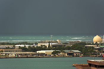 A storm is coming - looking over Sand Island (12576824565).jpg
