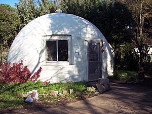 California-dome-house