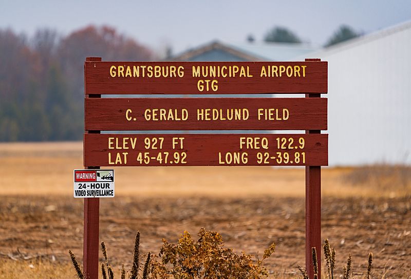 Image Grantsburg Municipal Airport (GTG), Wisconsin (46441302881)